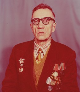 Кафанов H C, председатель шахматной федерации г. Вязники на момент организации Шахматного фестиваля имени Фатьянова А. И. в 1992 году