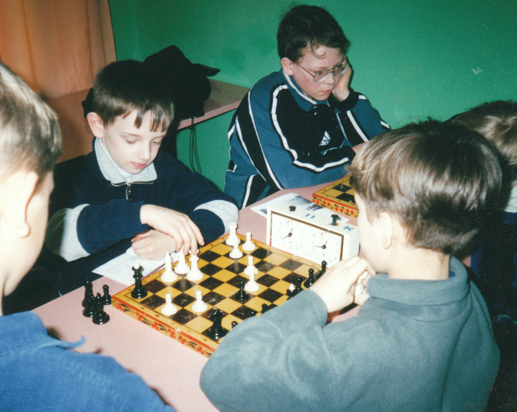 2001-04_7891-01