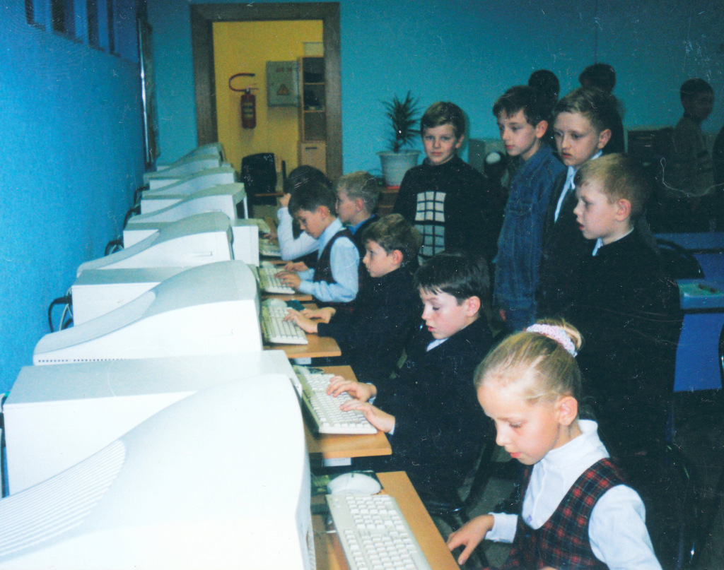 2004-10_3504-08