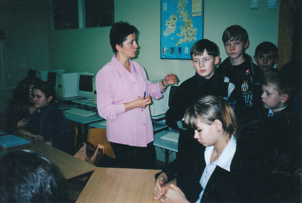 2004-10_3504-11