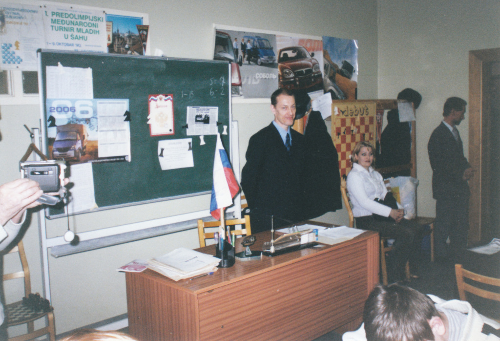2006-03_1183-13