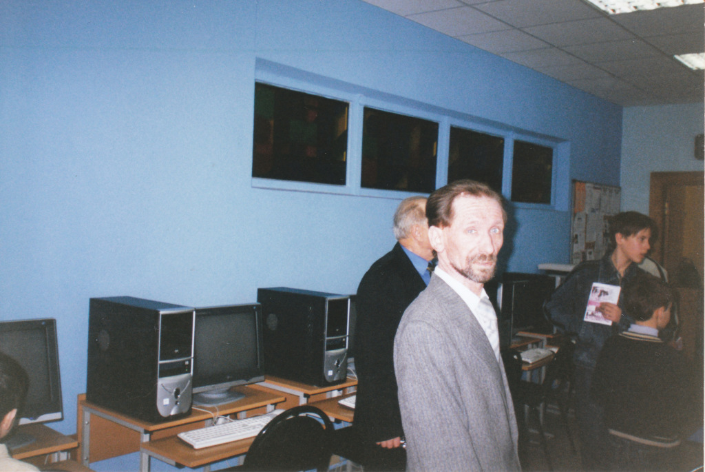 2006-03_1183-23