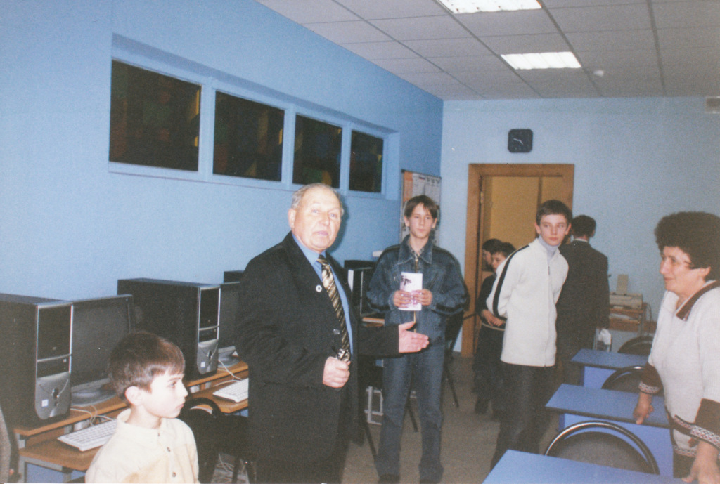 2006-03_1183-24