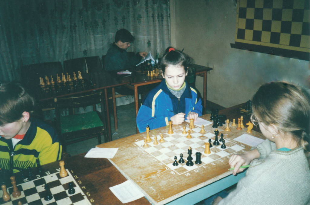 2000-12_6480-01