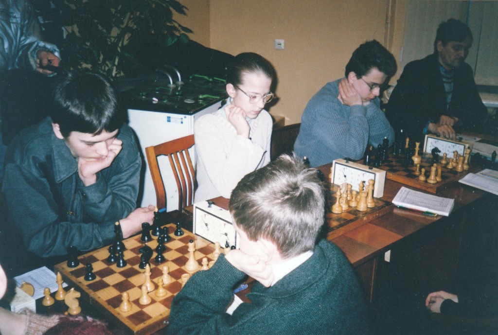 2002-12_9296-14